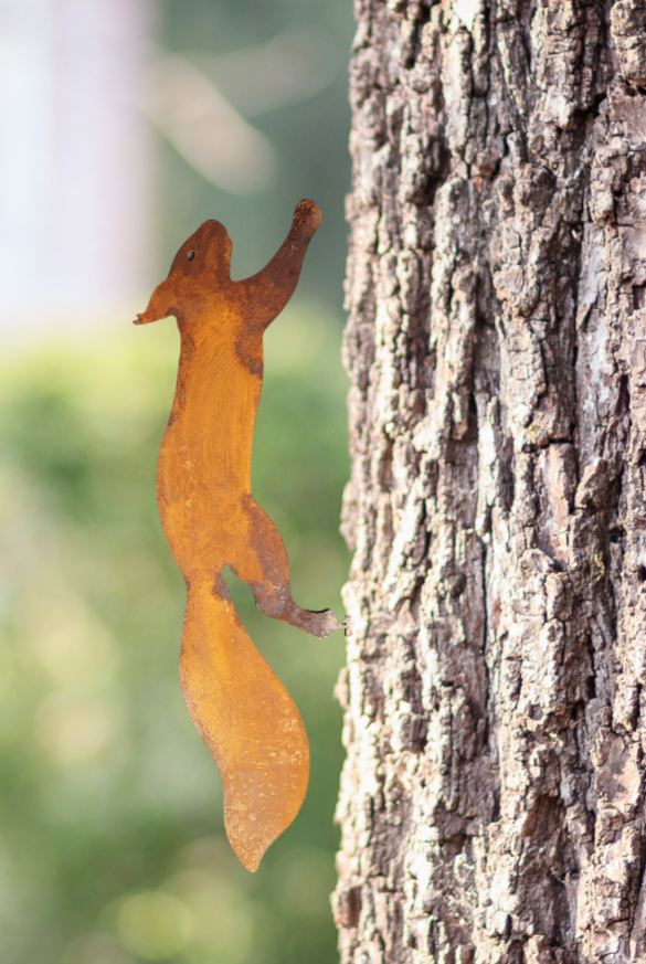 Lebensgroßes rennendes Eichhörnchen zum stecken | 35cm